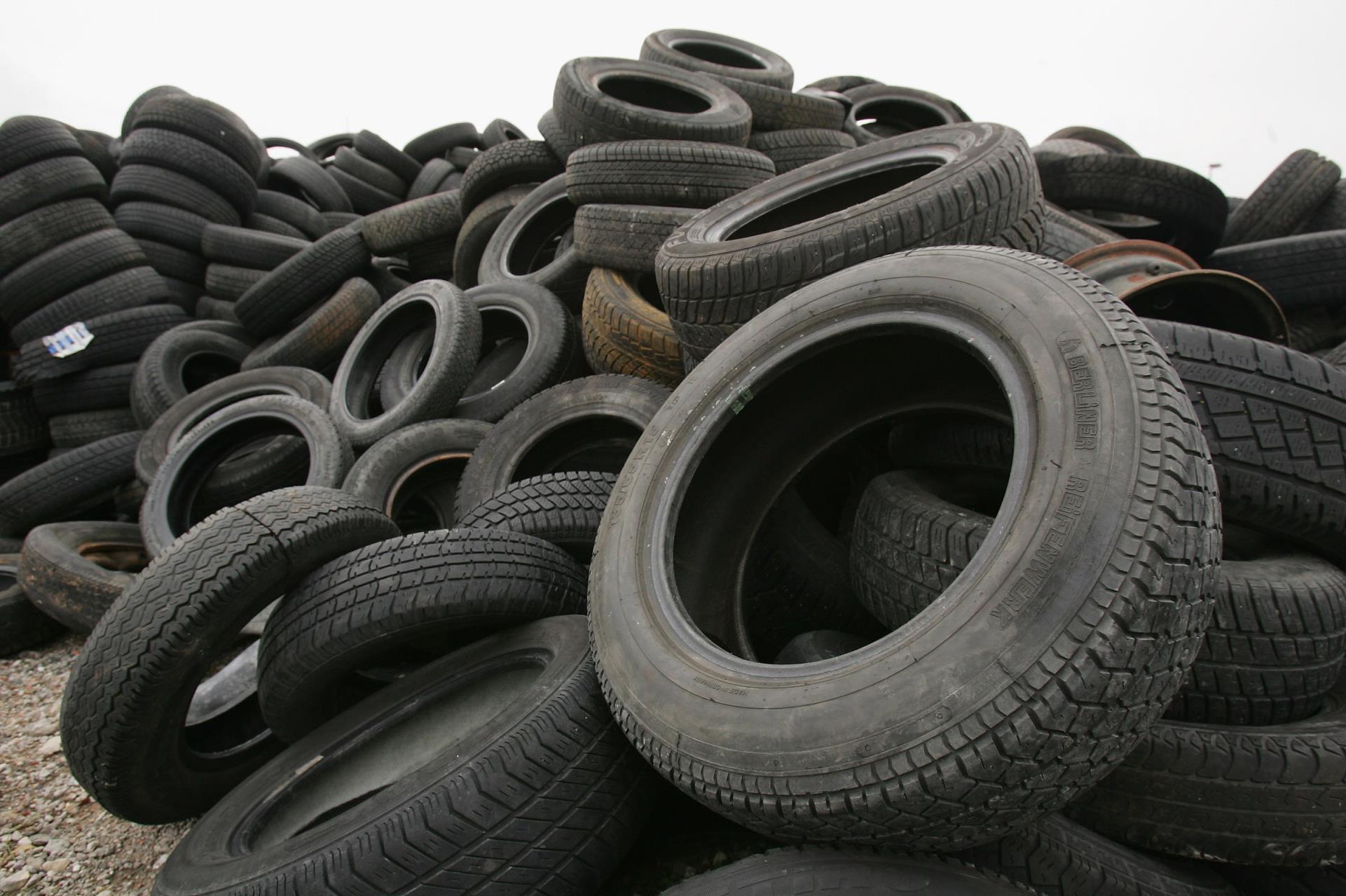 Picture of stack of old tires.